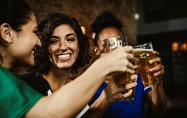 Já ouviu falar do 'Dry January'? Novo desafio sugere um mês sem uma pinga de álcool no sangue! Os benefícios são inúmeros...