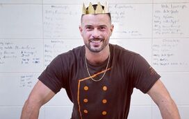 Marco Costa faz marcha atrás e afinal pede desculpa após vídeos polémicos com animais