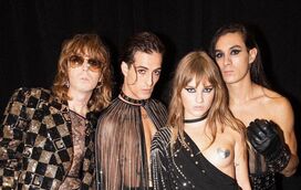 Membros da banda italiana Måneskin anunciam casamento entre eles, mas nem tudo é o que parece