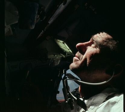 Morreu o astronauta Walter Cunningham, o último sobrevivente da Apollo 7