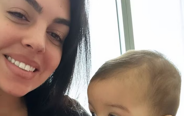 Georgina Rodríguez, Bella Esmeralda, story