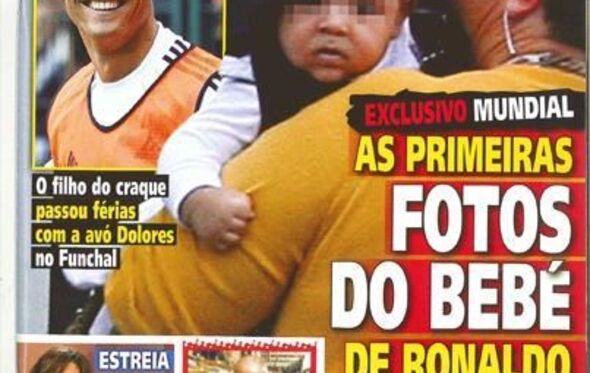 As primeiras imagens de Cristianinho na Madeira ao colo da avó