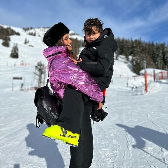 Leo Messi pegou na família e foi brincar na neve