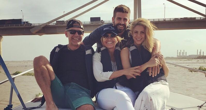 Shakira com os sogros, Montserrat Bernadeu e Joan Piqué