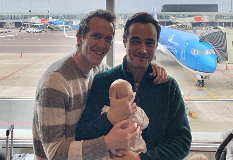 Pedro Zegre Penim, Mark Lowen, Amália