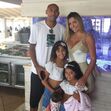 Luisão e Brenda Mattar