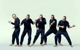 A incrível e vibrante carreira de Eros Ramazzotti 