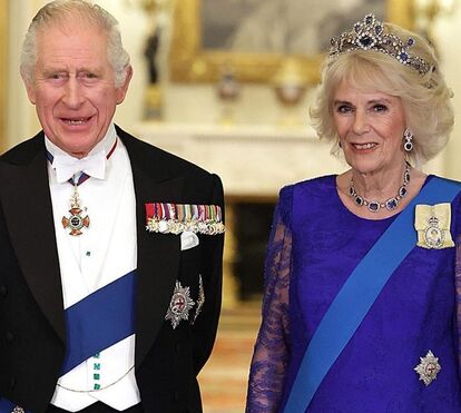 A coroação chegou mais cedo! Camilla Parker Bowles surpreendida ao receber coroa… de papelão