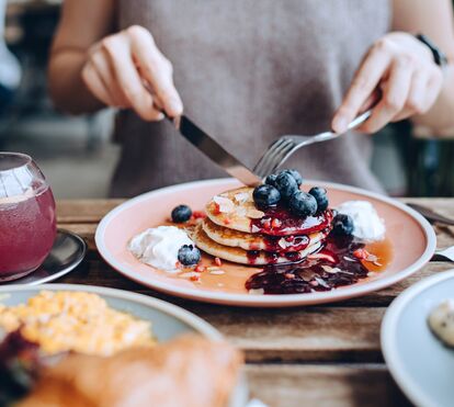 Mitos e verdades: afinal qual é a primeira coisa que se deve beber ao acordar para emagrecer