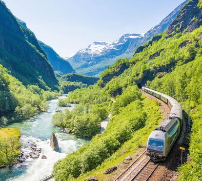 É fazer as malas e ir! 7 viagens de comboio inesquecíveis para percorrer a Europa