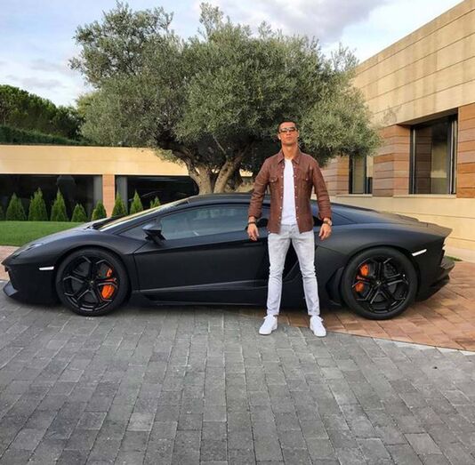 Cristiano Ronaldo, carros