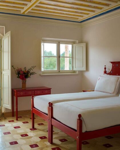 Hotel Vermelho, Christian Louboutin