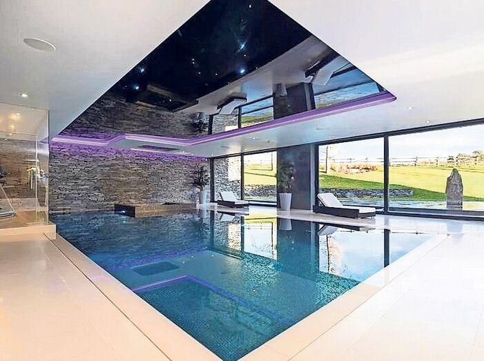 A casa de Ronaldo em Manchester