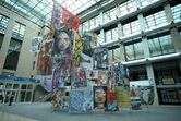 Vhils