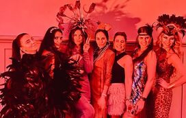 Maria Cerqueira Gomes foi convidada em festa de aniversário de arromba