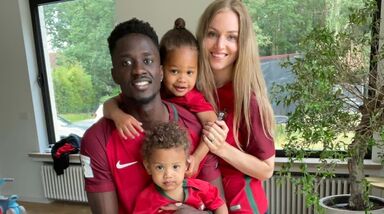 A família de Éder Lopes, o avançado que levou Portugal à euforia em 2016