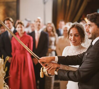 Elegância e luxo. Todas as imagens do casamento da princesa Iman, filha de Rania da Jordânia