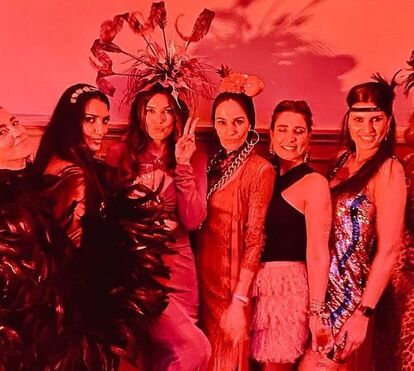 Maria Cerqueira Gomes foi convidada em festa de aniversário de arromba