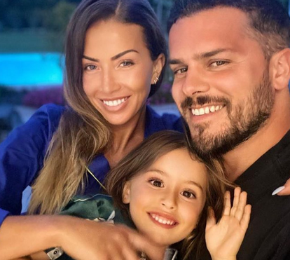 Filha de Mickael Carreira e Laura Figueiredo ganha festa de sonho