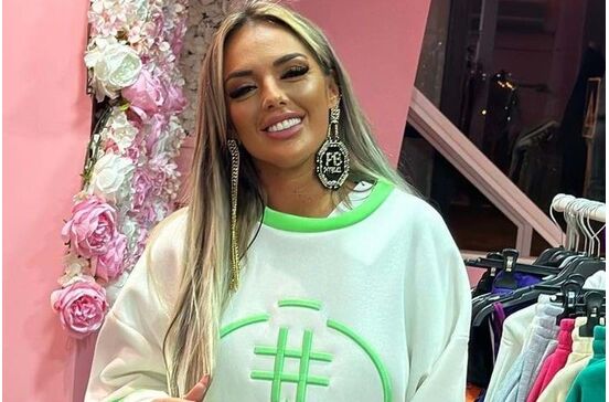 Cláudia Nayara