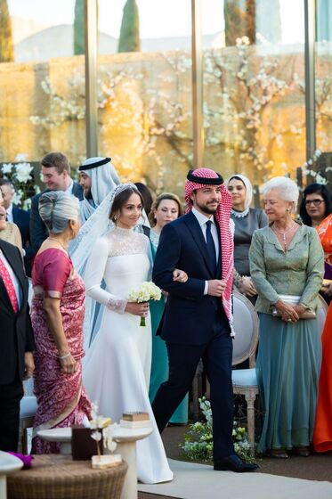 Elegância e luxo. Todas as imagens do casamento da princesa Iman, filha de Rania da Jordânia