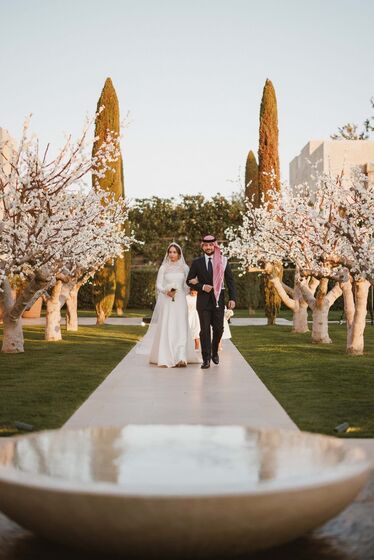 Elegância e luxo. Todas as imagens do casamento da princesa Iman, filha de Rania da Jordânia