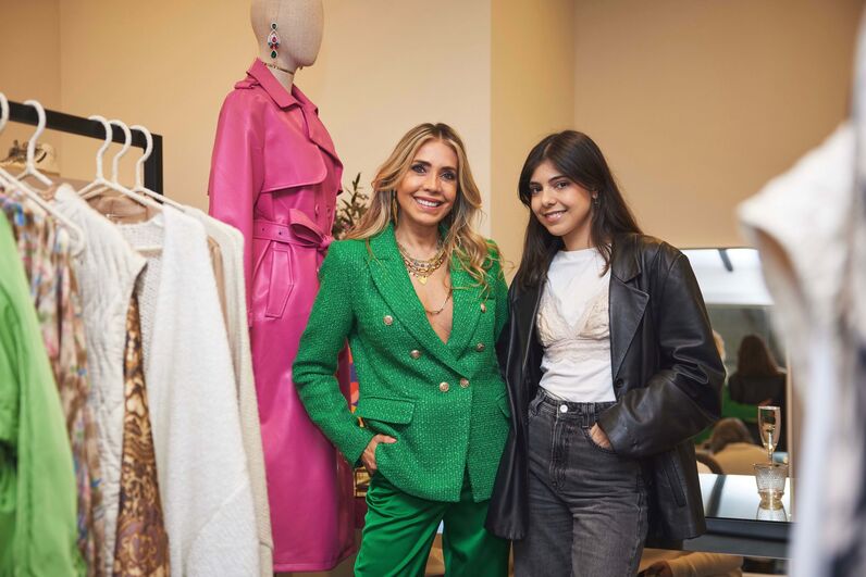 Cláudia Jacques com a filha Carolina