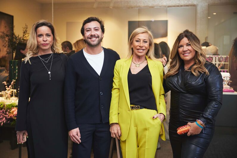 Maria Rocha, Zulmira Ferreira e Helena Pedro Nunes, com o diretor criativo da Steel U, Pedro Pinho