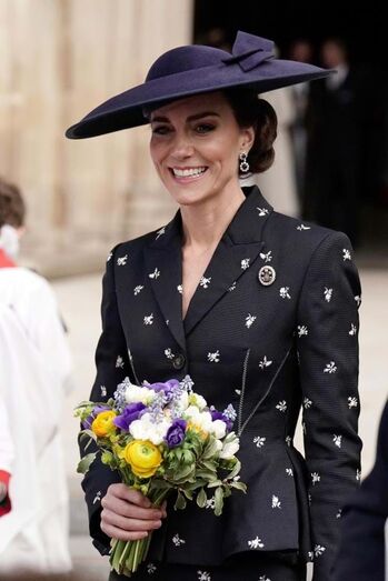 Kate Middleton fez a sua estreia como princesa de Gales na missa do Dia da Commonwealth e roubou todos os olhares