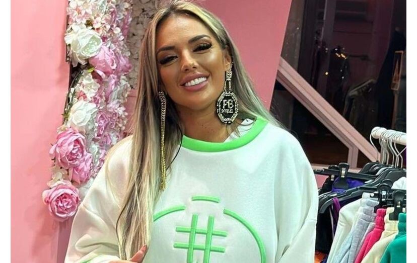 Cláudia Nayara