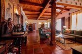 El Recreo de San Cayetano, Maria Cerqueira Gomes, Cayetano Rivera
