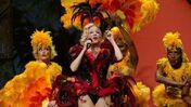 Take That, Spice Girls, Bette Midler, Lionel Richie