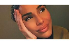 Irreconhecível! Carlos Costa anuncia transição de género e revela as primeiras mudanças físicas