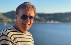 Quem manda sou eu! Tony Carreira não que ser surpreendido como Marco Paulo e obriga a mudanças na TVI