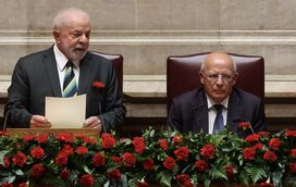 Protestos do Chega contra Lula e a reação indignada de Augusto Santos Silva: "Chega de porem vergonha no nome de Portugal"