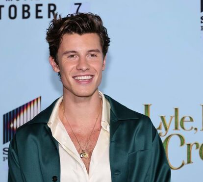 Cantor luso-descendente Shawn Mendes pode estar numa relação com mulher de 51 anos