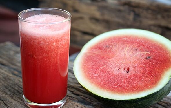 sumo detox de melancia