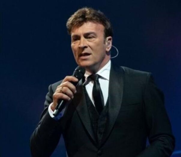 Tony Carreira