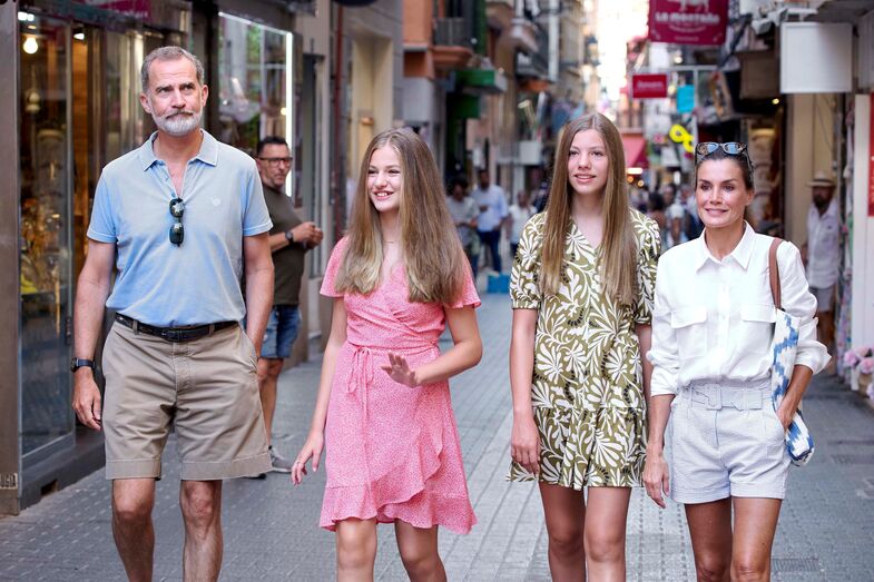 Felipe, Letizia, palma de maiorca,sofia, leonor,