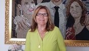 Dolores Aveiro, Dia da Mãe