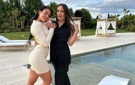 Georgina Rodríguez em festa com a irmã Ivana sem Cristiano Ronaldo por perto