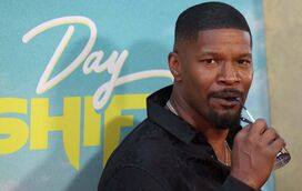 Jamie Foxx, ator que namorou com Katie Holmes, acusado de agressão sexual