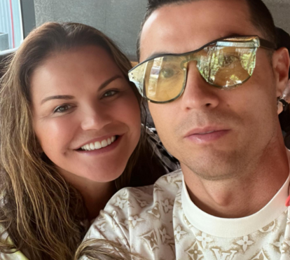 Katia Aveiro vira estrela em Inglaterra. Conheça as razões de tanto furor