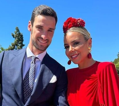 Mulher de futebolista Sergio Rico em desespero depois de grave acidente que o deixou em coma: 'Não me deixes sozinha'