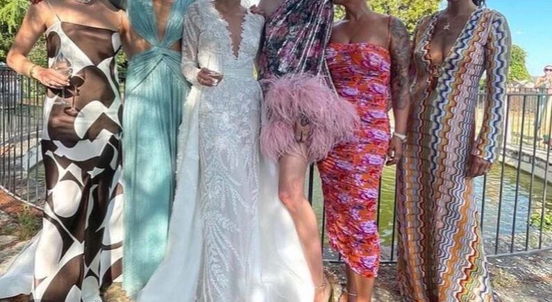 Tem um casamento? Estes são 6 vestidos de festa a preços acessíveis