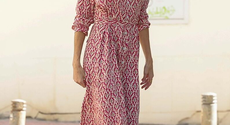 Copie o estilo de Letizia com o vestido preferido da rainha de Espanha
