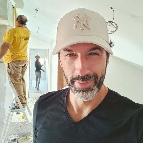 Gustavo Santos, escritor, apresentador