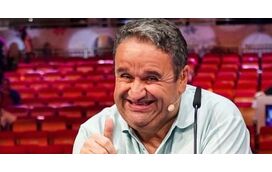 "Camarãozinho de Espinho" A oferta de Luís Montenegro para Fernando Mendes