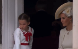 Sophie Rhys-Jones deu "ralhete" à princesa Charlotte? Especialista em leitura labial revela o que foi dito