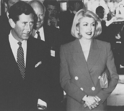 Descoberto o 'quadrado amoroso' que abalou a coroa! Carlos traiu Diana com Camilla... e traiu Camilla com outra mulher